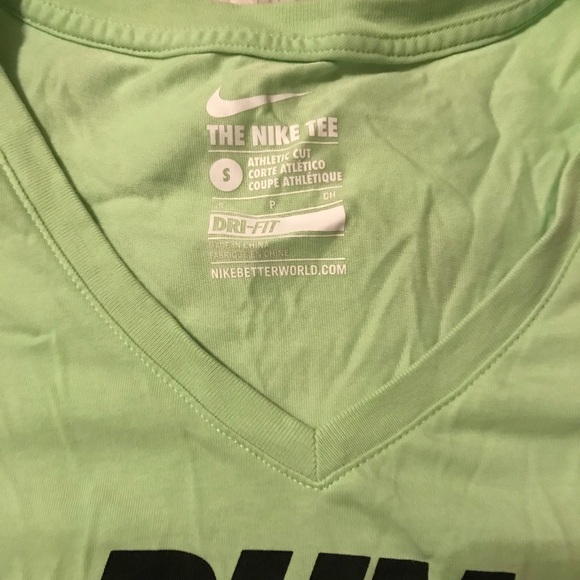 NWOT Nike DriFit Shirt - Picture 2 of 2